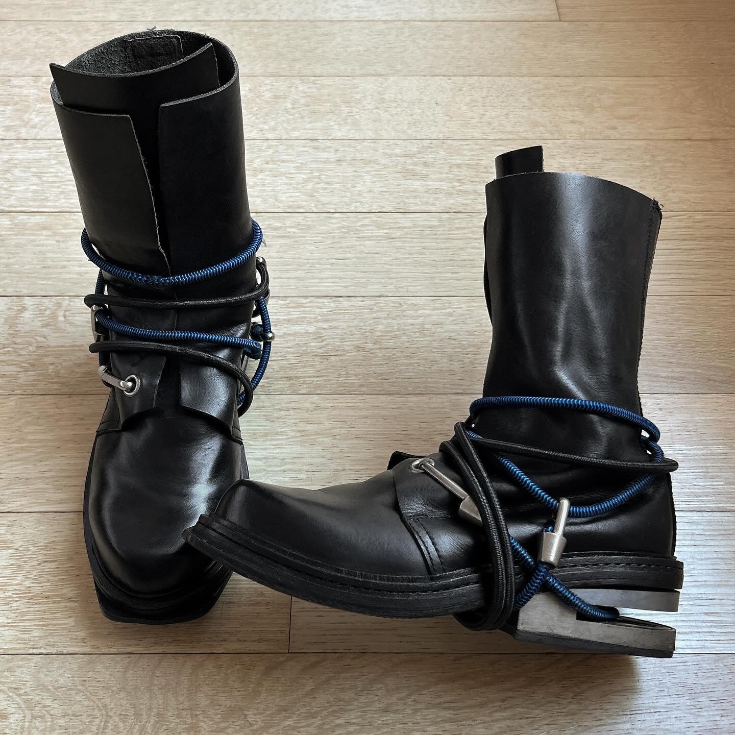 AW96 Dirk Bikkembergs Tall Bungee Cord Boots with Steel Cut