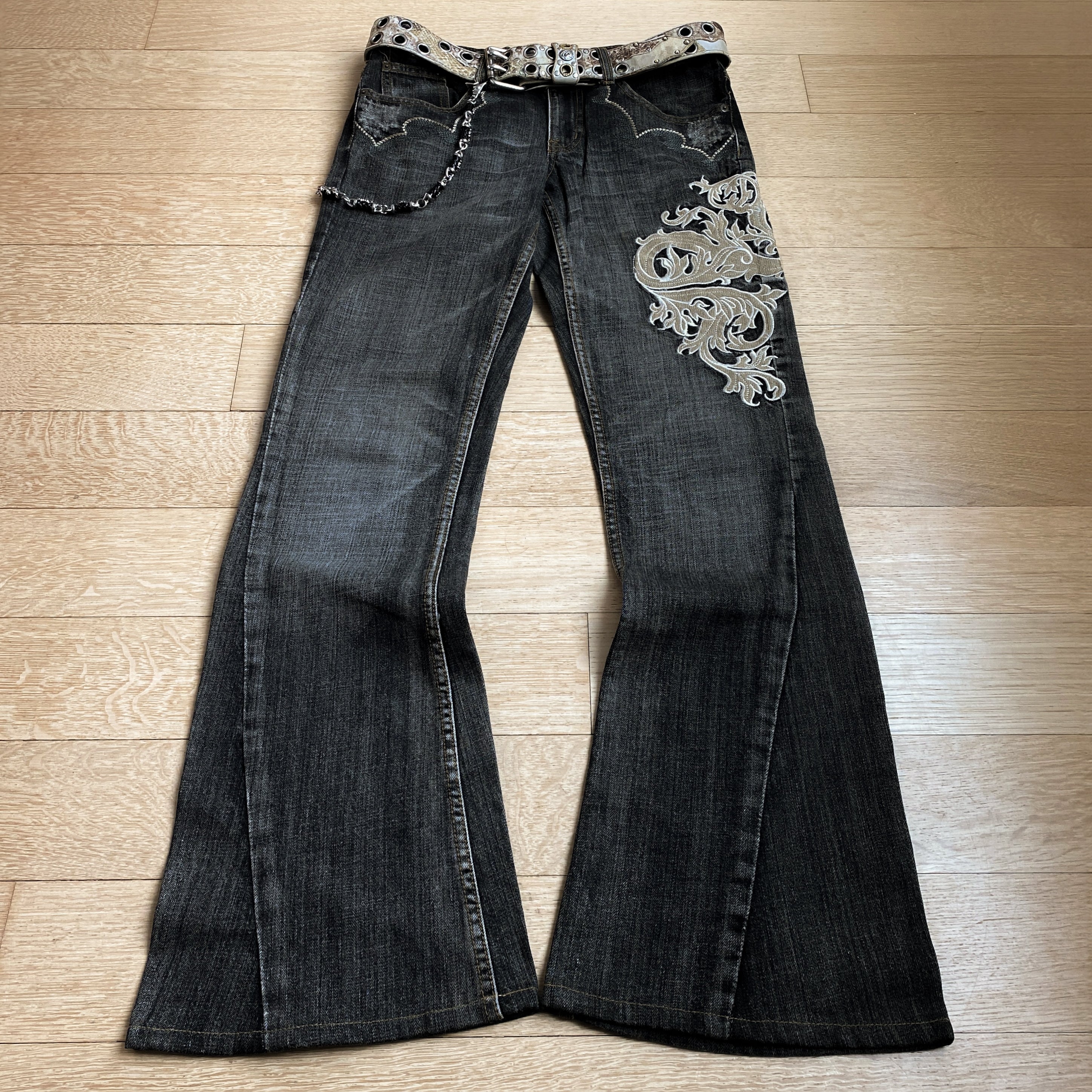 Tornado Mart “Tribal” Embroidered Flared Jeans – goatskn